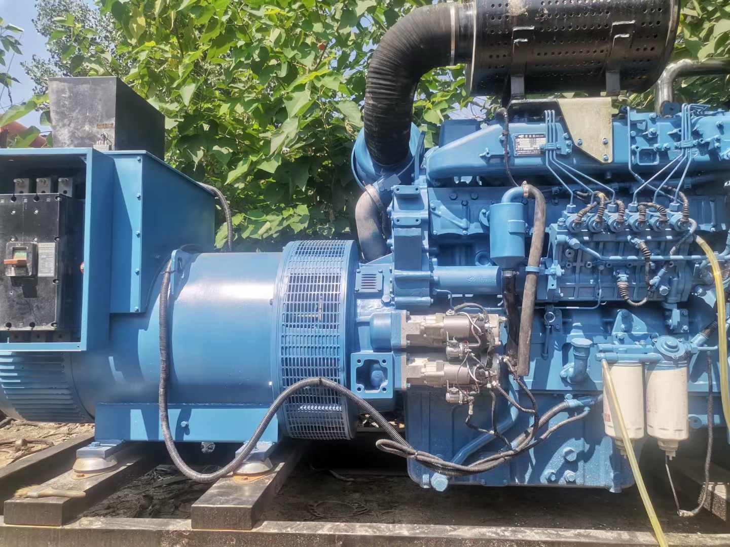 沔城回族镇详细说明降低 800kW 柴油发电机输出电流波动的方法