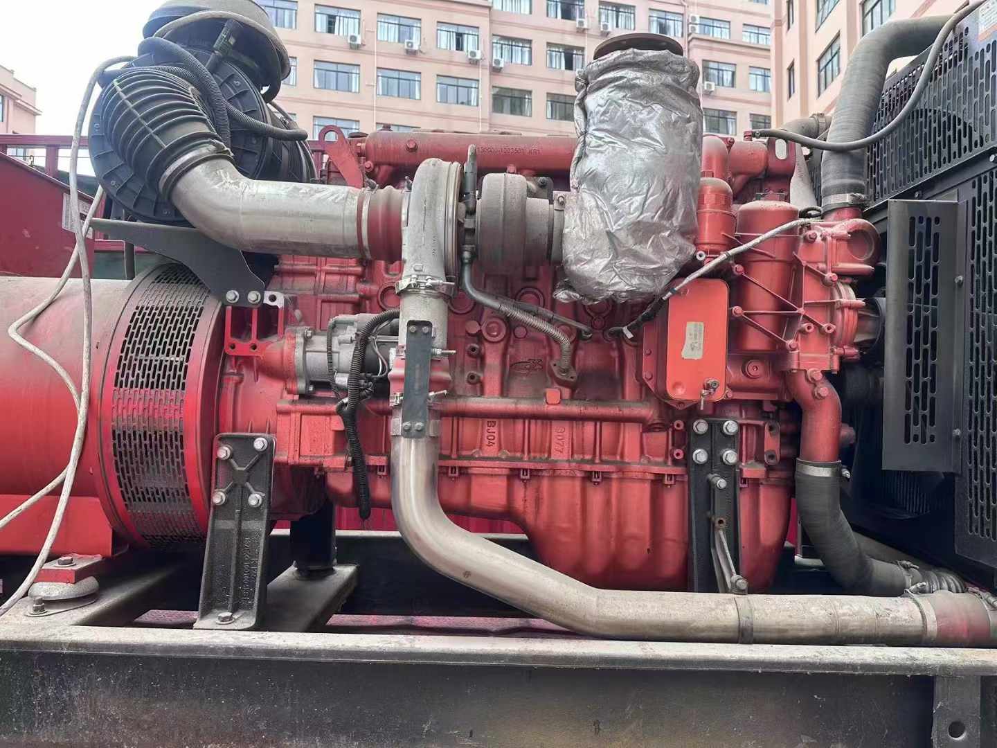 沔城回族镇如何选择适合 600kW 柴油发电机组的过载保护器？