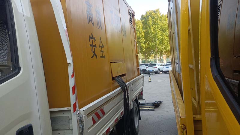 沔城回族镇如何判断柴油发电机组和UPS电源的切换时间是否符合要求？